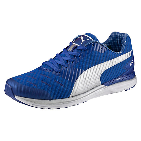 Кроссовки SPEED 300 IGNITE PWRCOOL Кроссовки SPEED 300 IGNITE PWRCOOLКроссовки и кеды<br>Кроссовки SPEED 300 IGNITE PWRCOOL <br> Совершенно новая модель от PUMA, кроссовки SPEED 300 IGNITE PWRCOOL помогают развивать предельную скорость во время пробежек и прекрасно выводят пот и влагу даже в самую жаркую погоду, а материал Dri-Freeze обеспечит охлаждающий эффект. Их невообразимо легкий вес и высокая прочность — великолепное сочетание для эффективной тренировки. Один из самых легких беговых кроссовок в линейке PUMA подойдет всем, кому важна скорость, и легкость во время бега. Достигайте высоких результатом вместе с Puma.<br> <br> Коллекция: Весна-лето 2016. <br> Верх из бесшовной сетки для максимальной воздухопроницаемости и низкого веса <br> Светоотражающие элементы верха кроссовка делают бегуна видимым в темное время суток <br> Терморегулирующий материал подкладки язычка поддерживает оптимальную температуру на поверхности тела +28C во время тренировки. <br> Обновленный сезонный принт PWRCOOL <br> Двуслойная промежуточная подошва, один слой которой - пена IGNITE FOAM из PU (полиуретан), обеспечивающая возврат энергии и комфортный бег. <br> Стелька Eco Ortholite с антибактериальным эффектом для максимального комфорта <br> Инновационный материал стельки и пяточной части Dri-Freeze, который обеспечивает стопе охлаждающий эффект. <br> Зона отталкивания - встроенная в подмётку вставка (band) вместе с бороздками Flex обеспечивают быстрый возврат энергии и мощный толчок. <br> Вставка Evertrack+ в пяточной части становится на 43% легче, что обеспечит дополнительную износостойкость и амортизацию. <br> Перепад высоты с пятки на носок (HTD) – 8 мм <br> Категория Neutral – универсальный беговой кроссовок <br> Вес 224 гр. <br><br><br>size RU: 43.5<br>gender: Male