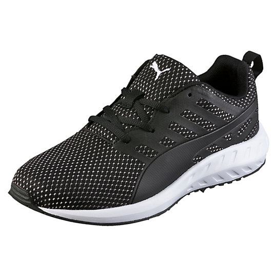 Кроссовки Flare Mesh Wns Кроссовки Flare Mesh WnsКроссовки и кеды<br>Кроссовки Flare Mesh Wns<br>Хотите улучшить свои результаты в беге? Попробуйте Flare! Они сочетают все необходимые элементы конструкции: дышащий сетчатый верх, промежуточную подошву из пеноматериала для амортизации и поддержки, перепад высот подошвы, обеспечивающий естественный бег и плавный перекат. Кроме того, кроссовки отлично выглядят и привлекают внимание. <br><br>Коллекция: Осень-зима 2016<br>Материал верха: Сетчатая ткань<br>Материал подошвы: Карбонизированная резина<br>Вид спорта: Бег<br>Шнуровка для идеального обхвата ступни<br>Петля на пятке для удобного надевания и снимания<br>Насечки в форме шевронов на промежуточной подошве<br>Перепад высот подошвы соответствует схемам естественного бега и обеспечивает плавный перекат<br>Эмблема PUMA Formstrip с обеих сторон<br>Логотип PUMA с силуэтом пумы на язычке и пятке<br>Перепад высот пятки и мыска: 12 мм<br>Страна-производитель: Тайвань<br><br><br>size RU: 34.5<br>gender: Female