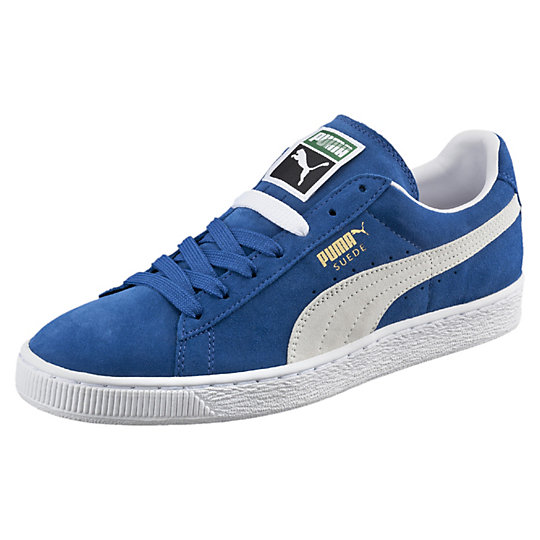 Кроссовки Suede Classic+ Кроссовки Suede Classic+Кроссовки и кеды<br>Кроссовки Suede Classic+ Самая легендарная и популярная модель компании Puma. Предлагающие защиту стопы и хорошую гибкость, кроссовки Suede Classic+ от PUMA прекрасно подходят для долгих прогулок или для катания на скейтборде. Они надежно фиксируют ногу, поэтому ничто не будет отвлекать вас. Модель оформлена логотипом бренда PUMA.Коллекция: Осень-зима 2016Материал верха: замшаМатериал подошвы: резинаПромежуточная подошва, способная поглощать ударные воздействия на стопу, обеспечивает упругую амортизацию<br><br>size RU: 43.5<br>gender: Male