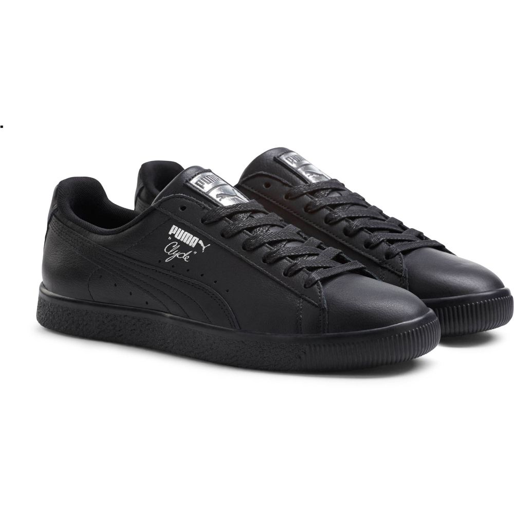 PUMA Clyde Core Foil Menâs Sneakers