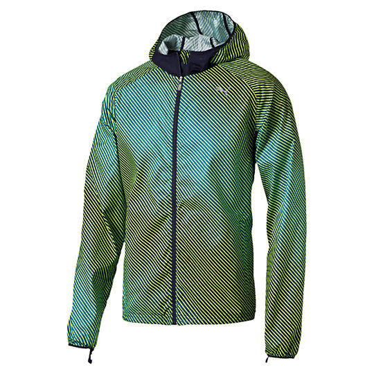 Куртка Packable Woven Jacket Куртка Packable Woven JacketОлимпийки<br>Куртка Packable Woven Jacket<br>Если погода капризничает, захватите на пробежку эту легкую трикотажную куртку. Она имеет много преимуществ: материал windCELL для защиты от порывов ветра, удобные карманы и отверстия для больших пальцев на рукавах. Если на улице потеплеет, куртку можно компактно сложить и упаковать в ее собственный задний карман. Чуть позже мы подробнее расскажем об этом.<br><br>Коллекция: Осень-зима 2016<br>Состав: 100% полиэстер<br>Технологии: windCELL надежно защитит от холодного ветра и сохранит оптимальную температуру тела во время тренировки<br>Вид спорта: Бег<br>Компактную куртку можно сложить и упаковать в ее собственный задний карман, чтобы затем нести в руке<br>Капюшон<br>Застежка-молния во всю длину изделия<br>Два кармана на поясе и один сзади. Застежка-молния на всех карманах<br>Светоотражающие элементы улучшают видимость при плохом освещении<br>Графический принт по всей поверхности изделия<br>Светоотражающий логотип PUMA слева на груди<br>Страна-производитель: Гонконг<br><br><br>size RU: 48-50<br>gender: Male