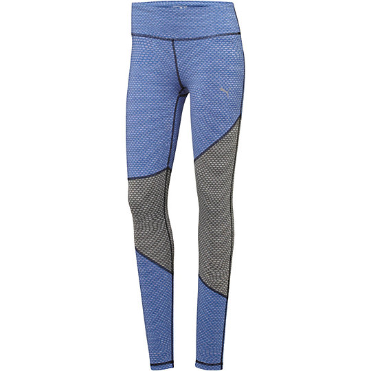 Леггинсы CLASH Tight Леггинсы CLASH TightБрюки и леггинсы<br>Леггинсы CLASH Tight Представляем стильные леггинсы CLASH Tight. Яркий диагональный принт и сверхширокий пояс для поддержки живота сделают вас неотразимой, а технология dryCELL позволит сохранить сухость, комфорт и сосредоточиться на упорной тренировке.Коллекция: Осень-зима 2016Состав: 89% полиэстер, 11% эластан; финальная влагоотводящая обработка на основе биотехнологийТехнологии: Технология dryCELL выводит влагу наружу, сохраняя сухость и комфорт во время тренировкиВид спорта: ТренингЦвета: черный, синийСверхширокий пояс для поддержки животаВнутренний карман для хранения мелочейДиагональное расположение цветов и графический принт по всей поверхностиЛоготип PUMA на левом бедреСтрана-производитель: Сингапур<br><br>size RU: 42-44<br>gender: Female