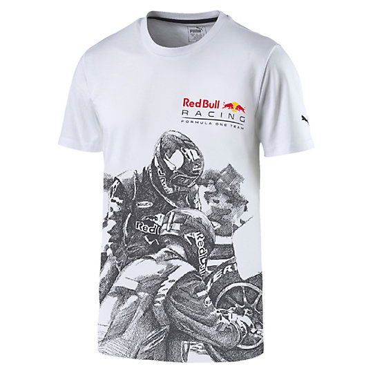 Футболка RBR Graphic Tee 2 Футболка RBR Graphic Tee 2Футболки и майки<br>Футболка RBR Graphic Tee 2<br>Настоящий фанат команды Формулы-1 Red Bull Racing просто обязан иметь в гардеробе такую футболку.<br><br>Коллекция: Осень-зима 2016<br>Состав: 100% хлопок<br>Графический принт RBR<br>Круглый вырез<br>Страна-производитель: Китай<br><br><br>size RU: 44-46<br>gender: Male