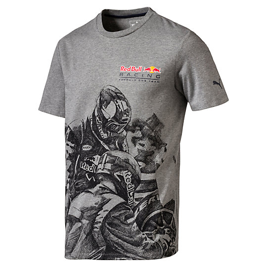 Футболка RBR Graphic Tee 2 Футболка RBR Graphic Tee 2Футболки и майки<br>Футболка RBR Graphic Tee 2<br>Настоящий фанат команды Формулы-1 Red Bull Racing просто обязан иметь в гардеробе такую футболку.<br><br>Коллекция: Осень-зима 2016<br>Состав: 100% хлопок<br>Графический принт RBR<br>Круглый вырез<br>Страна-производитель: Китай<br><br><br>size RU: 46-48<br>gender: Male