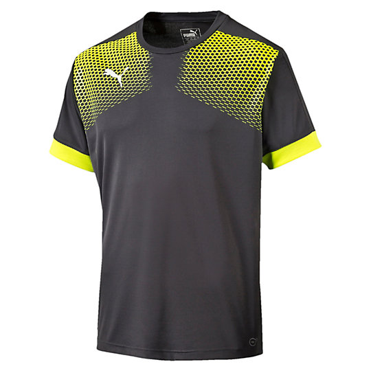 Футболка IT evoTRG Graphic Tee Touch Футболка IT evoTRG Graphic Tee TouchФутболки и майки<br>Футболка IT evoTRG Graphic Tee Touch<br>Эта тренировочная футболка сочетает технологии dryCELL и PWRCOOL для обеспечения максимальной поддержки.<br><br>Коллекция: Осень-зима 2016<br>Состав: 100% полиэстер; влагоотводящая обработка на основе биотехнологий<br>Технологии: dryCELL выводит влагу наружу, сохраняя сухость и комфорт во время тренировки<br>Вид спорта: Футбол<br>Сетчатая вставка на спине улучшает циркуляцию воздуха<br>Сетчатые вставки PUMA Formstrip на плечах<br>Силиконовый принт evoTRG TOUCH на груди<br>Классический покрой<br>Страна-производитель: Сингапур<br><br><br>size RU: 48-50<br>gender: Male