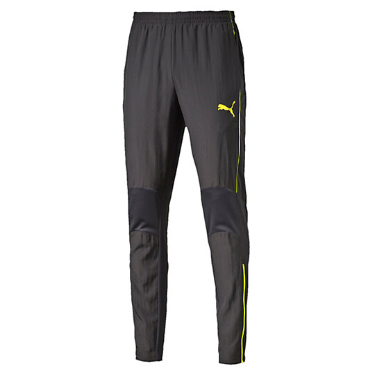 Брюки IT evoTRG Woven Pant Брюки IT evoTRG Woven PantБрюки<br>Брюки IT evoTRG Woven Pant<br>Брюки IT evoTRG Woven Pant прекрасно подходят для занятий спортом.<br><br>Коллекция: Осень-зима 2016<br>Состав: 100% полиэстер; поплин; водонепроницаемое покрытие<br>Вид спорта: Футбол<br>Страна-производитель: Тайвань<br><br><br>size RU: 48-50<br>gender: Male