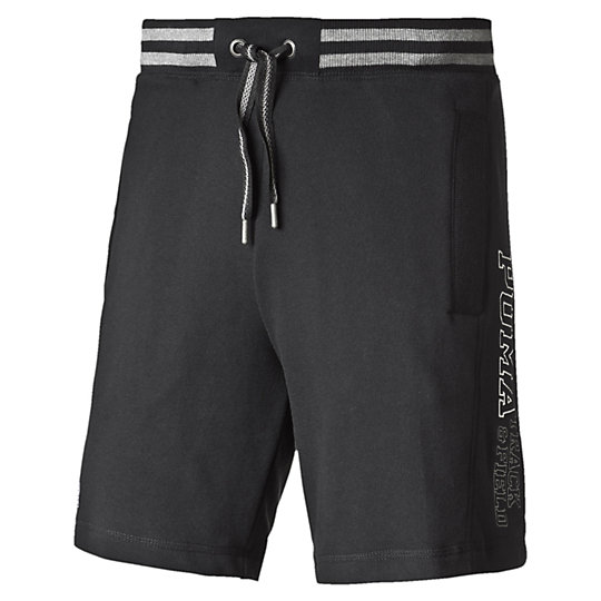 Шорты STYLE ATHL Sweat Bermuda Шорты STYLE ATHL Sweat BermudaШорты<br>Шорты STYLE ATHL Sweat Bermuda<br><br>Шорты STYLE ATHL Sweat Bermuda от Puma - отличные и удобные мужские шорты, которые станут незаменимым предметом вашего гардероба как в спортивном зале, так и в домашней обстановке, а также прекрасно подойдут и для стильного пляжного отдыха. Шорты украшены вышитым логотипом Puma, который расскажет всем окружающим о вашем отличном вкусе. В данной модели предусмотрены удобные карманы, в которых вы сможете носить нужные вам мелочи, что особенно актуально на отдыхе.<br><br><br> Коллекция: Весна-лето 2016 года<br> Графический принт с логотипом Puma<br> Боковые карманы<br> Материал: 70% хлопок, 30% полиэстер<br><br><br>color: черный<br>size RU: 46-48<br>gender: Male